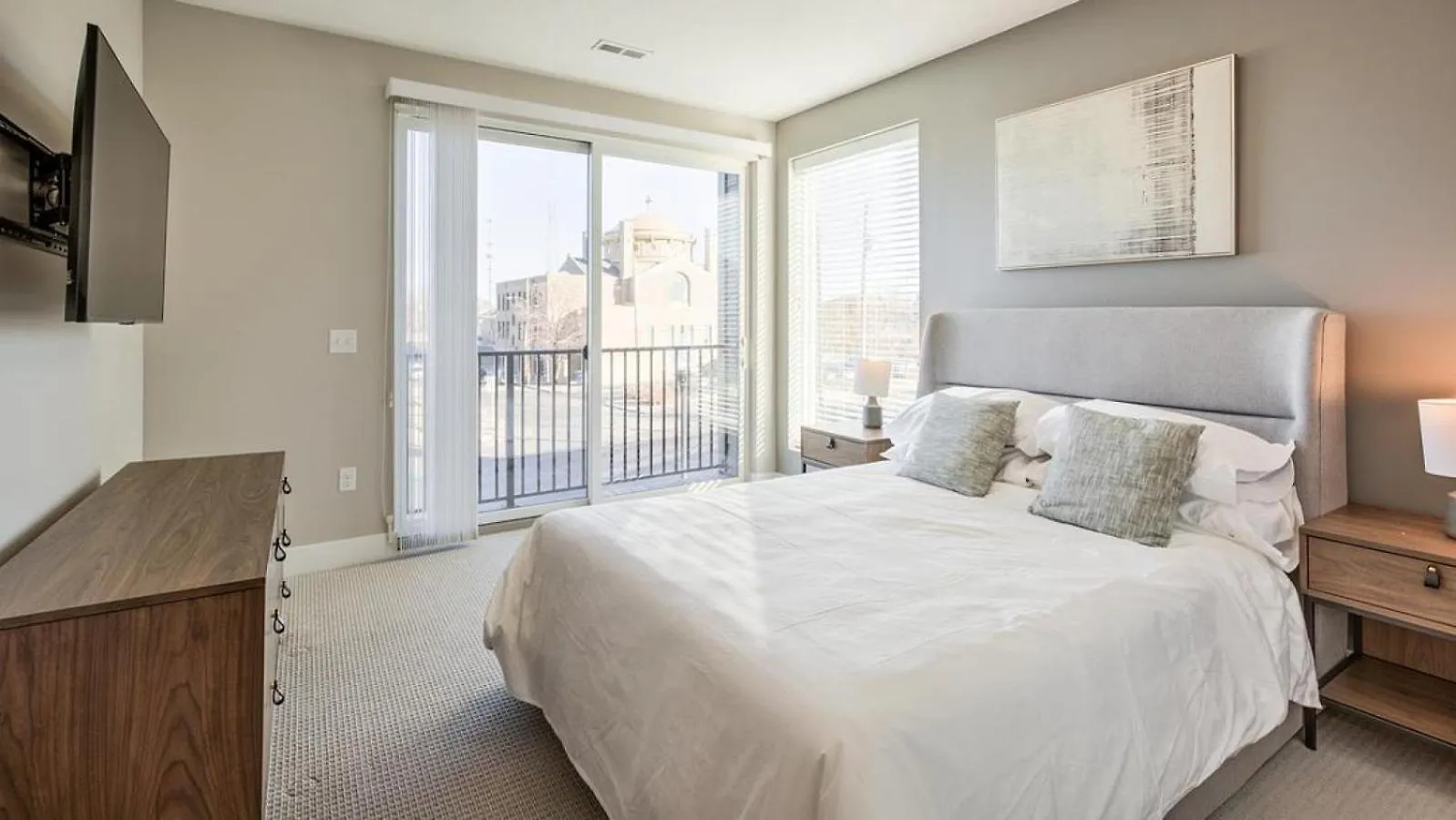 Apartment Landing At Pine 25 North End - 1 Bedroom In Tryon Hills Charlotte